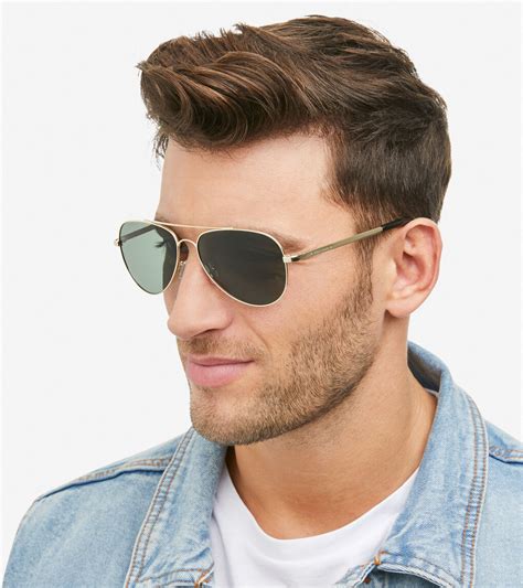 Aviator sunglasses .